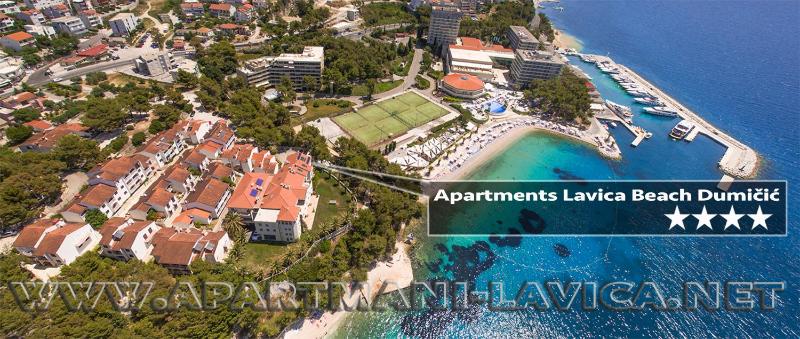 Apartments Lavica Beach Dumičić - image 1