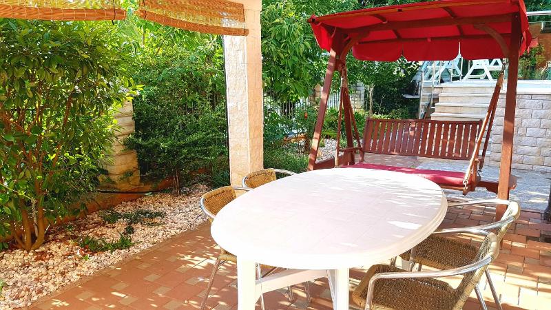 Apartment with Pool View  image 3