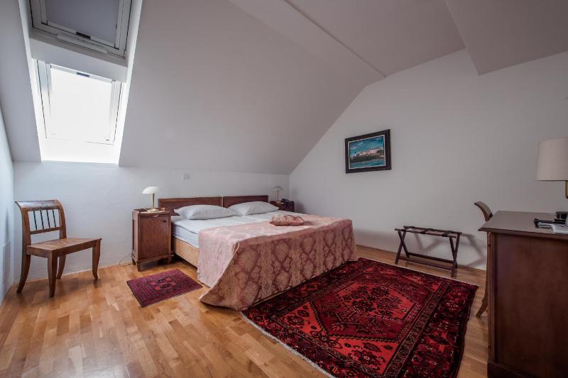 Standard Double Room image 1