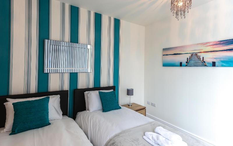 Two-Bedroom Apartment Ensuite  image 3