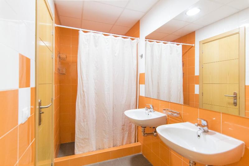 Quadruple Room with Private Bathroom image 4