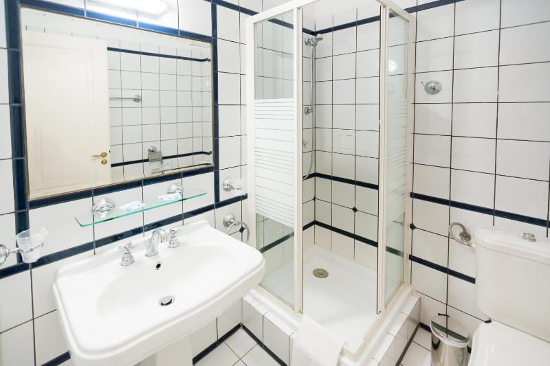 Suite image 3