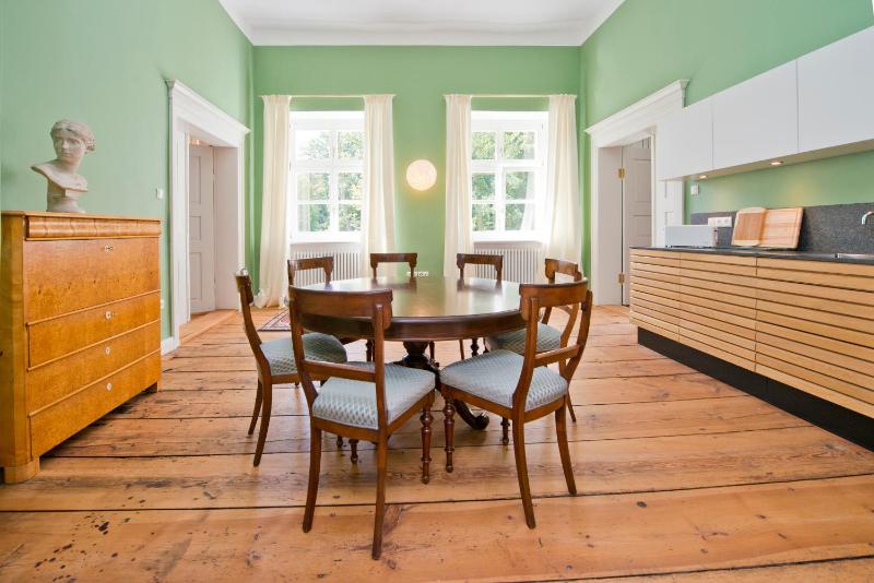 Schloss Retzow Apartments - image 8