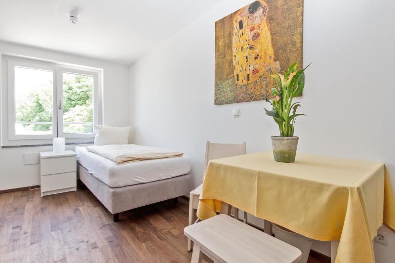 Carl Appartements München - image 10