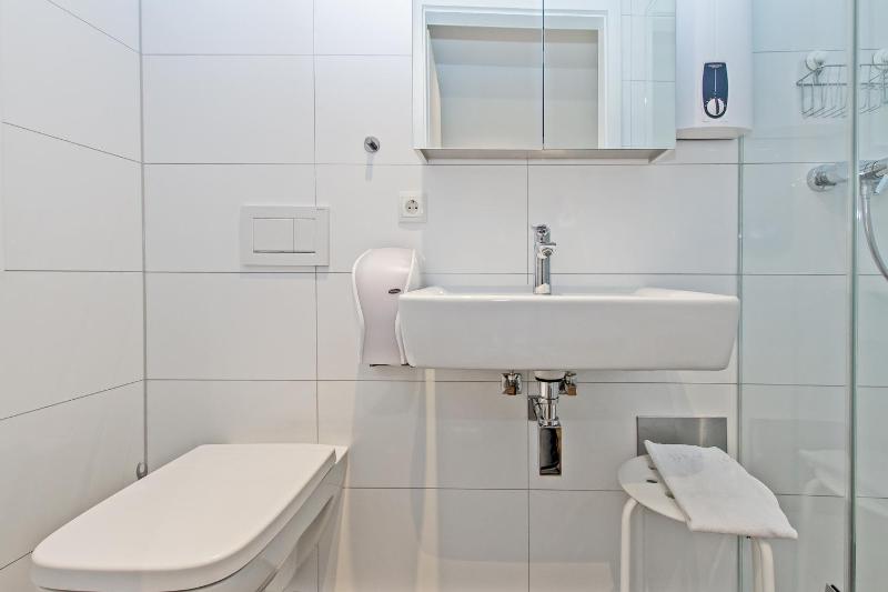 Carl Appartements München - image 8