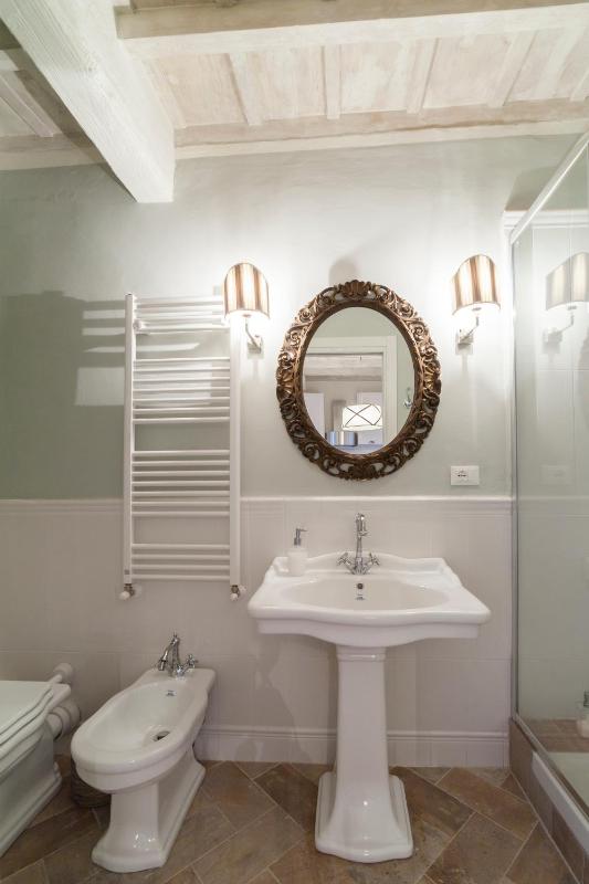 Charming loft near Ponte Vecchio - image 11