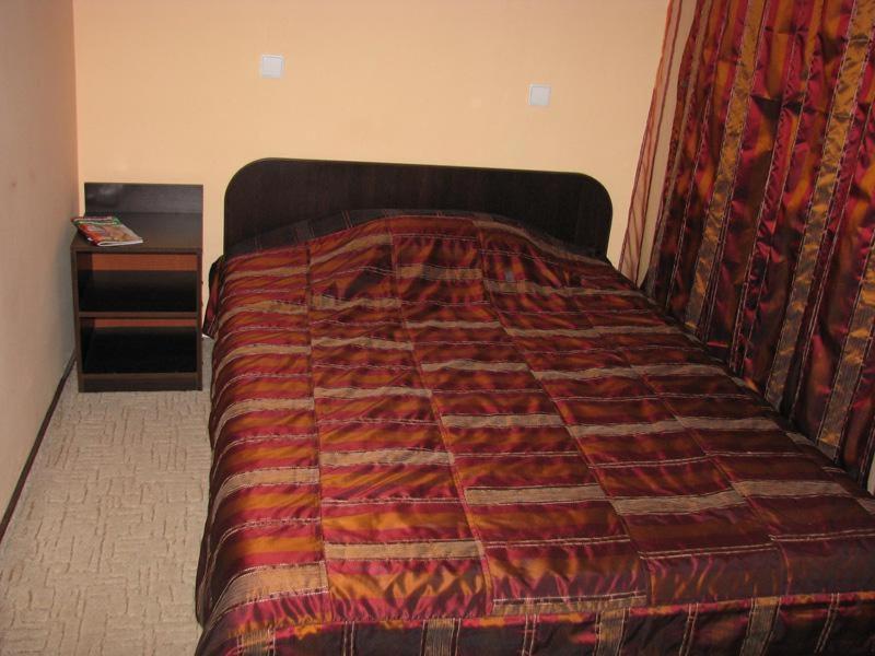 Budget Double Room image 2