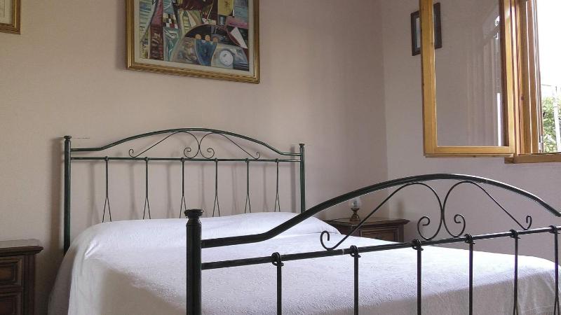 Two-Bedroom House image 2