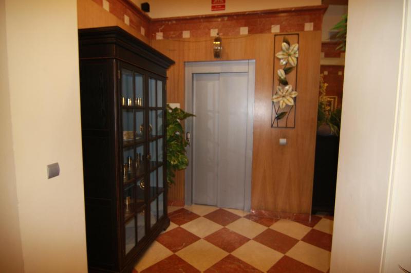 Hotel Duquesa - image 12