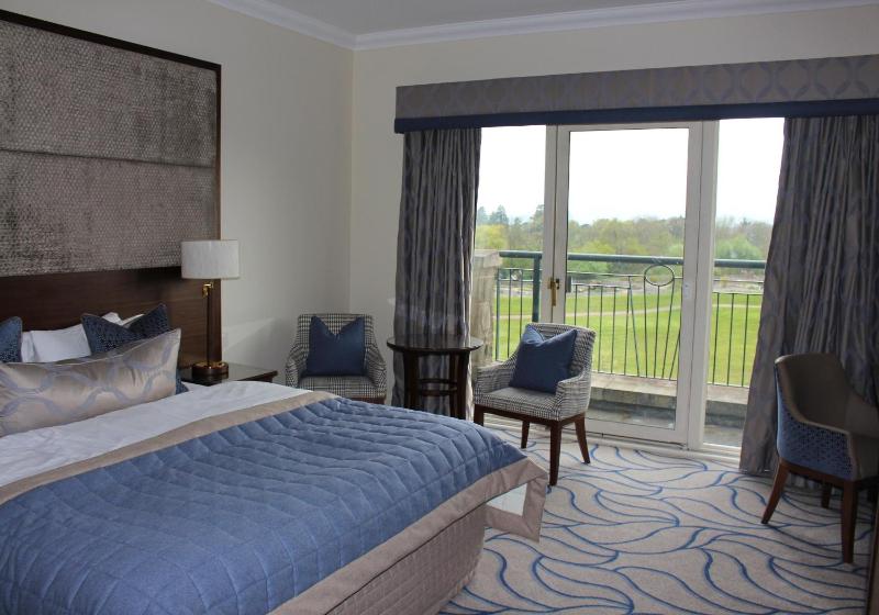 Resort Superior Double with Balcony image 4