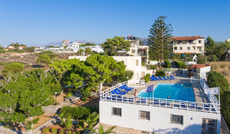Panorama-Seaview Studios & Apartments - image 19