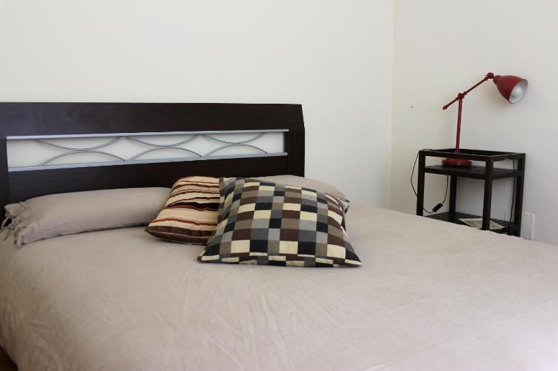 Double Room with External Private Bathroom image 3