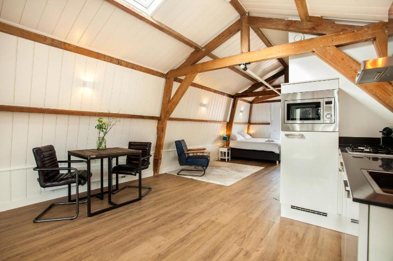 Stayci Serviced Apartments Royal Palace - image 13