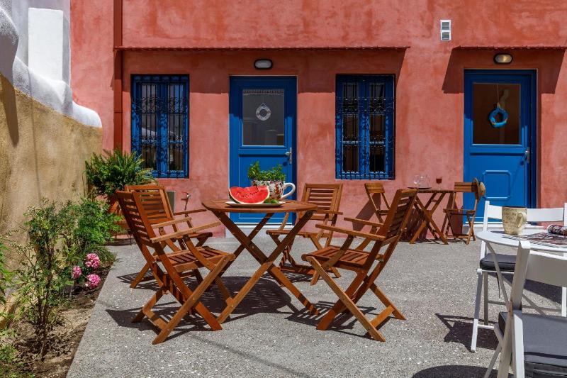 Casita Del Sol Suites - image 5