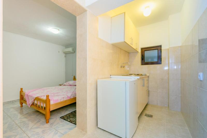 Apartment image 4