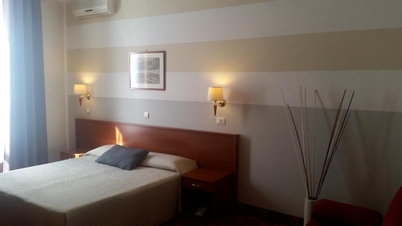 Double Room image 1