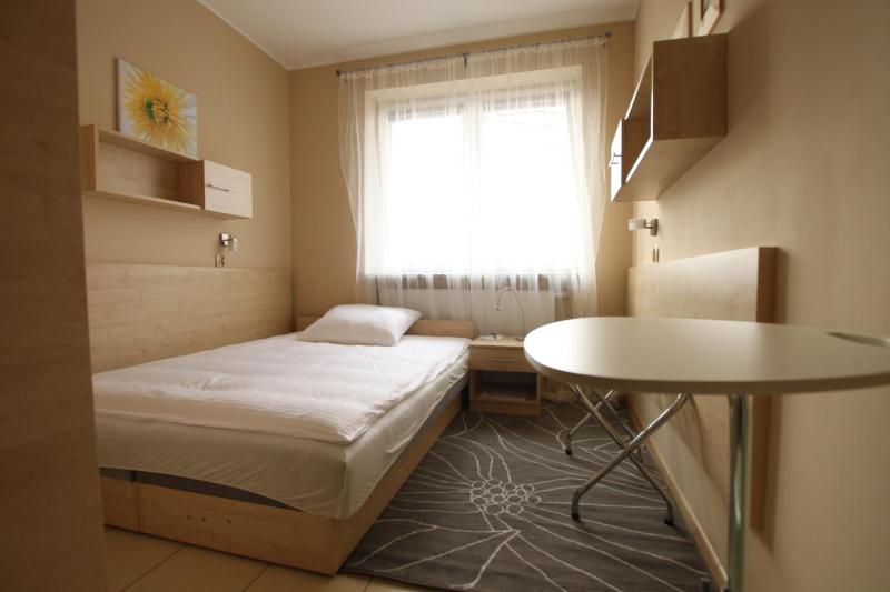 Economy Single Room image 3