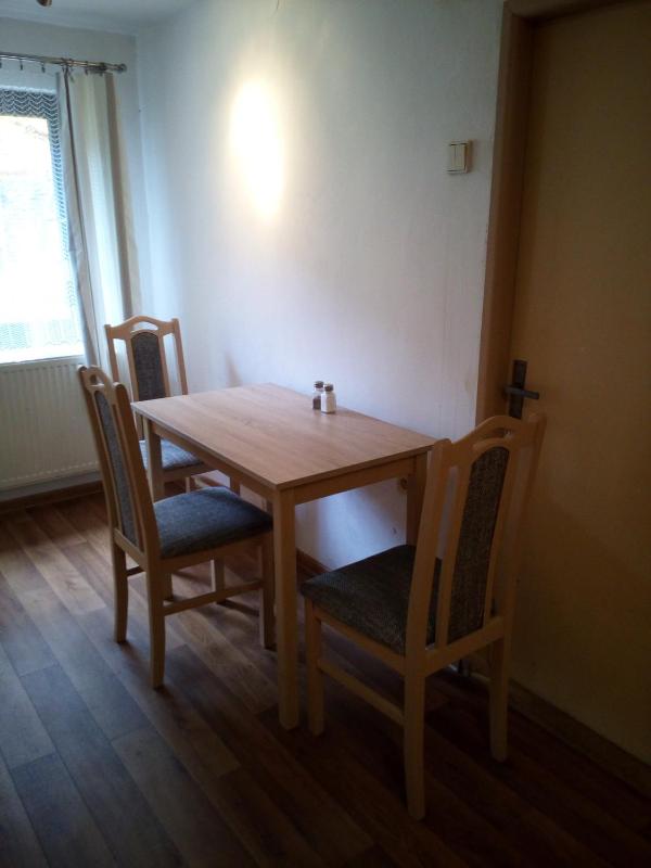 One-Bedroom Suite image 3