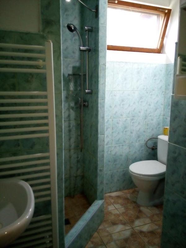 Double Room image 4