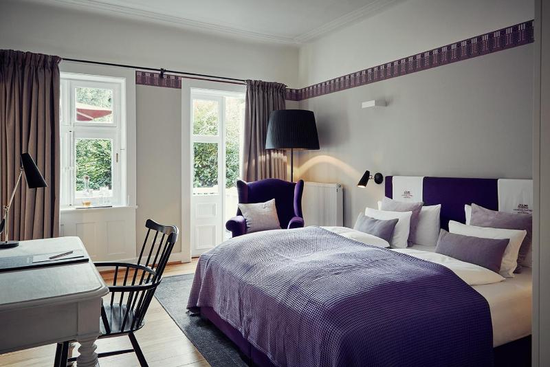 Deluxe Double Room image 1