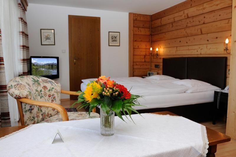 Superior Double or Twin Room image 2