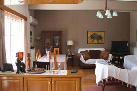 Family house - image 18