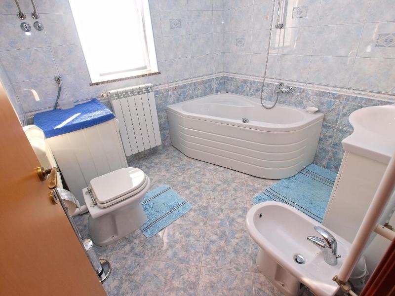 Apartment Kapelica 870 - image 45