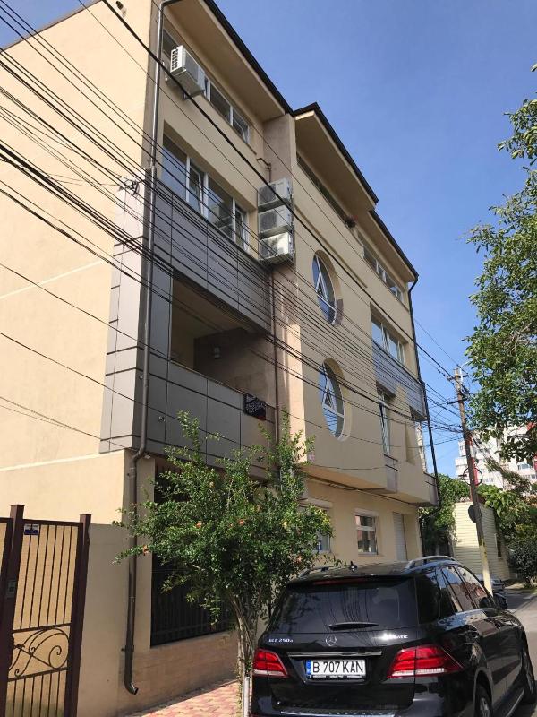Vila Denisa - image 1