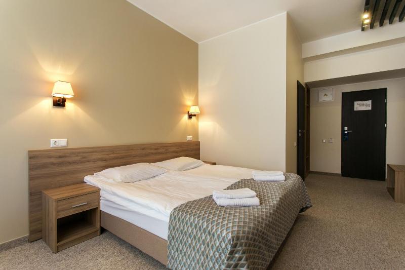 Standard Double or Twin Room image 2