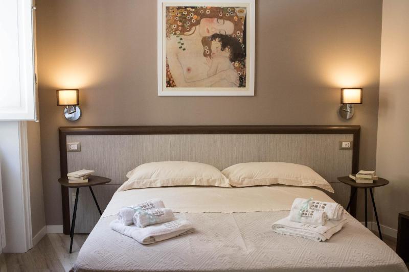 Bagnasco 18 suite&terrace - image 8