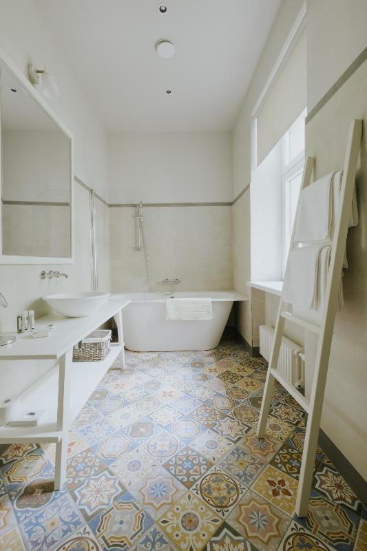 Superior Deluxe Double Room  image 3