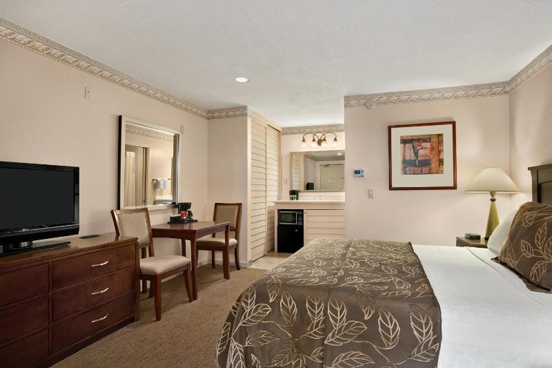 King Room image 3