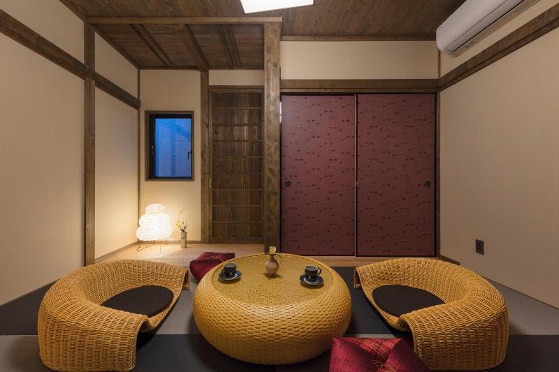 Hanagoromo Machiya House - image 4