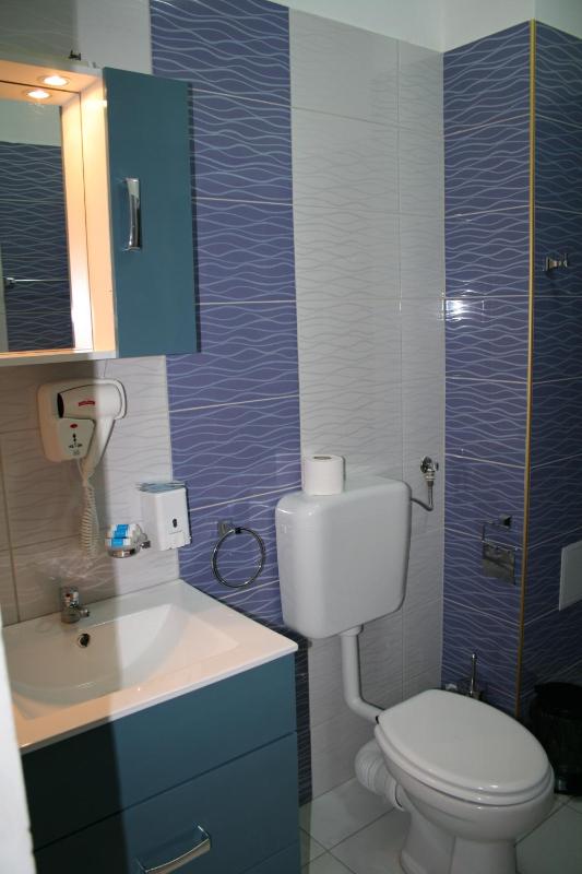 One-Bedroom Suite image 2