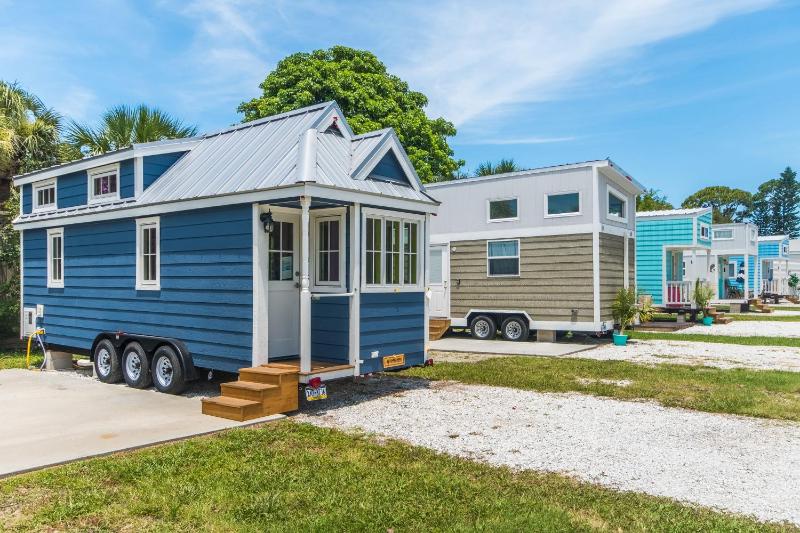 Tiny House Siesta - image 34
