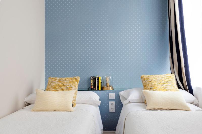 Superior Apartment image 3