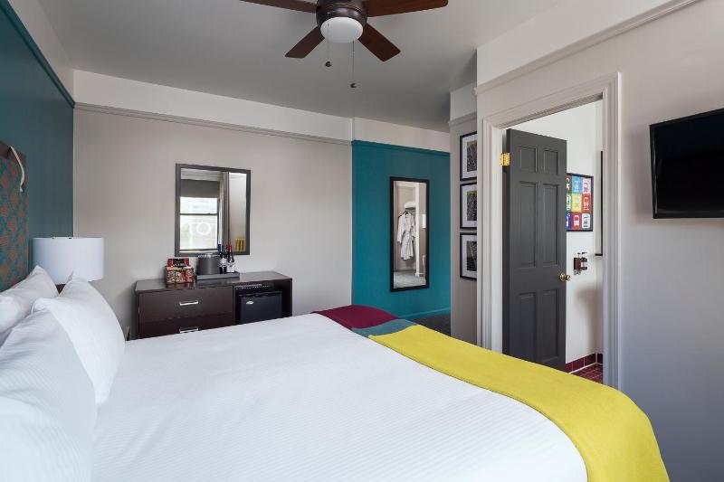 City Suites Hotel - image 13