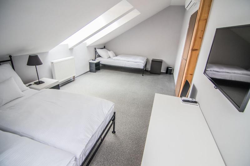 Triple Room image 3