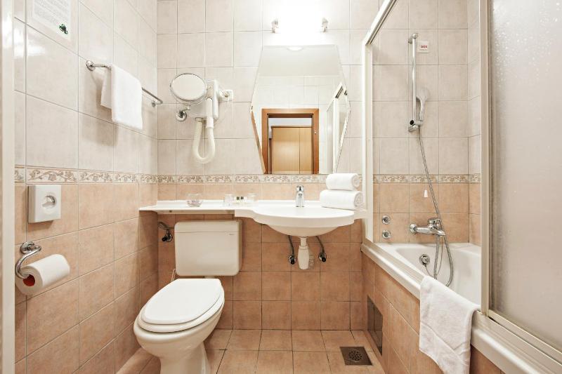 Single Room - Double use image 2