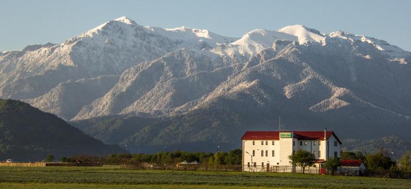 Pensiunea Cetatea Craiului Images