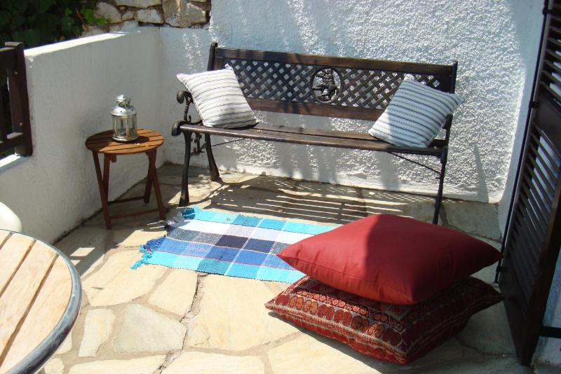 Studio with Sea View image 2