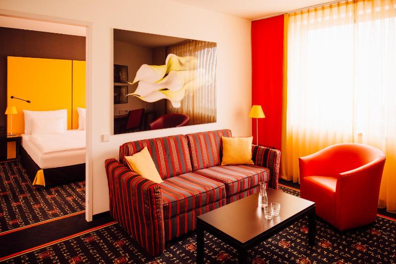 Suite image 3