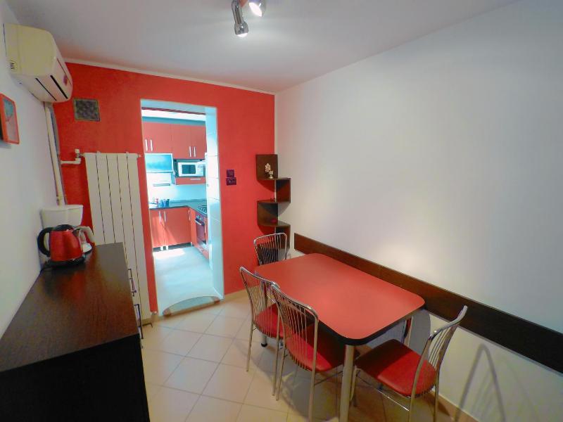 Cazare apartament Constanta - image 13