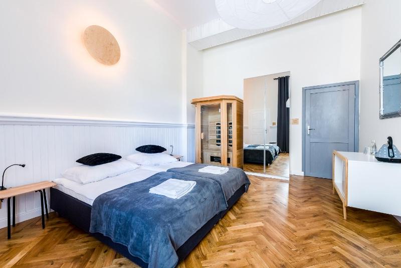 Superior Double or Twin Room with Sauna image 4