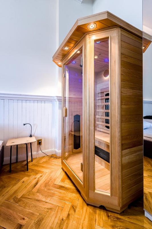 Superior Double or Twin Room with Sauna image 3