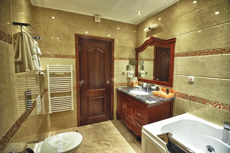 Double or Twin Room image 1