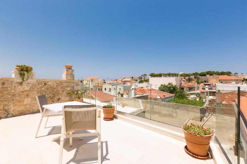 Penthouse Suite with Castle View image 1