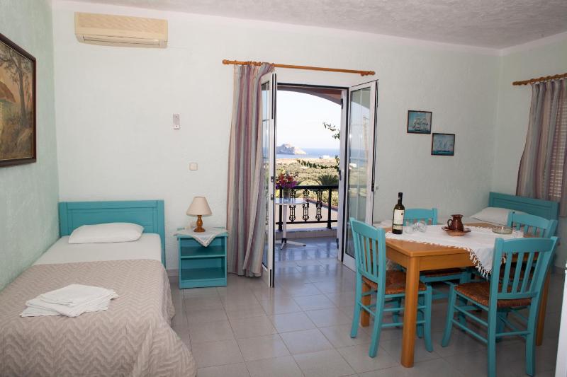 One-Bedroom Apartment with Sea View image 1