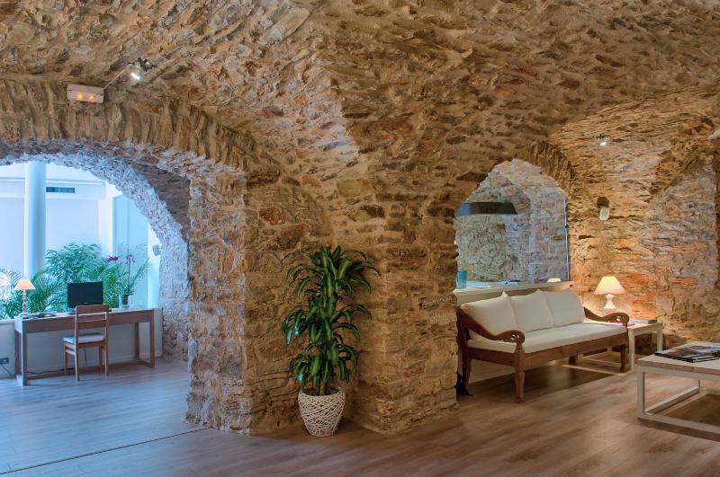 El Petit Convent - image 10