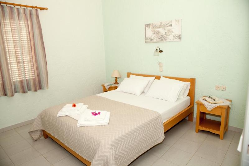 One-Bedroom Apartment with Sea View image 1